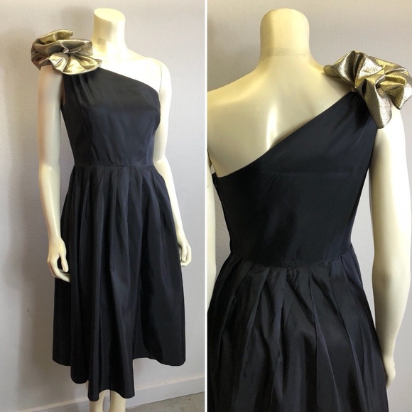 Vintage Dresses & Skirts - Vintage 1980's one shoulder Cocktail Party Dress